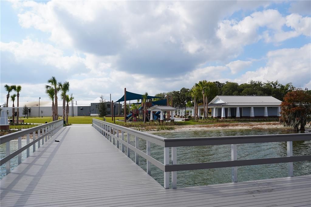 待售: $399,000 (4 贝兹, 2 浴室, 2824 平方英尺)