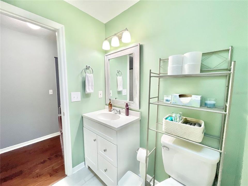 For Sale: $324,900 (3 beds, 2 baths, 1366 Square Feet)