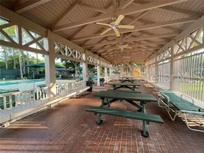 For Sale: $324,900 (3 beds, 2 baths, 1366 Square Feet)