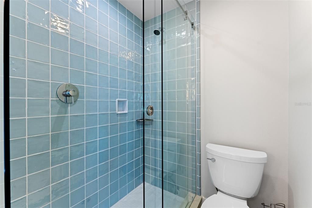 For Sale: $2,345,000 (4 beds, 3 baths, 2494 Square Feet)