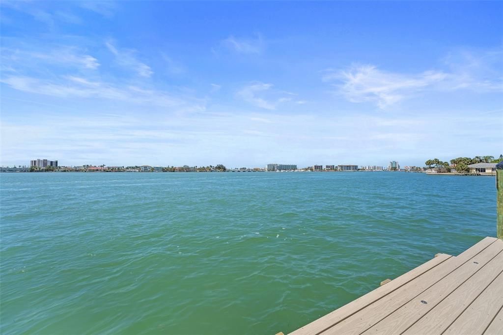 For Sale: $2,345,000 (4 beds, 3 baths, 2494 Square Feet)