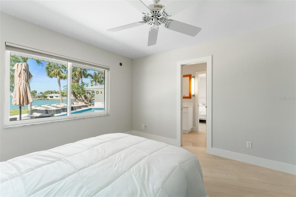 For Sale: $2,345,000 (4 beds, 3 baths, 2494 Square Feet)