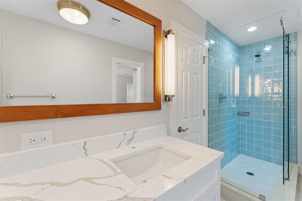 For Sale: $2,345,000 (4 beds, 3 baths, 2494 Square Feet)