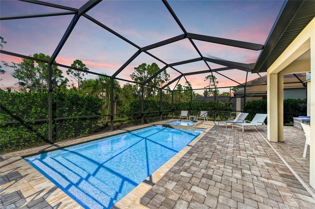 For Sale: $570,000 (4 beds, 3 baths, 2611 Square Feet)