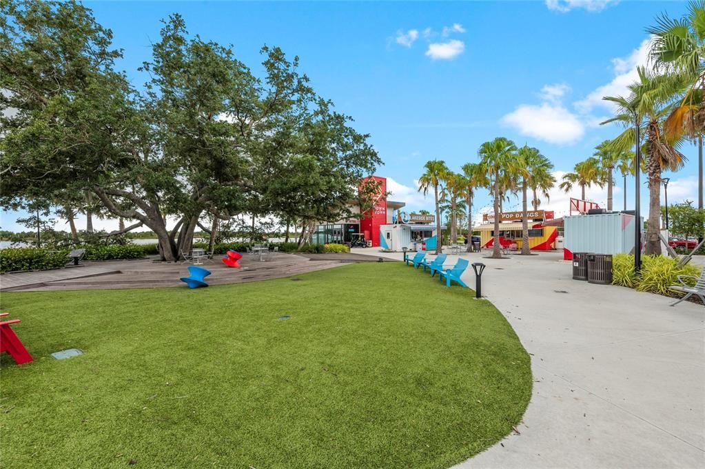 For Sale: $570,000 (4 beds, 3 baths, 2611 Square Feet)