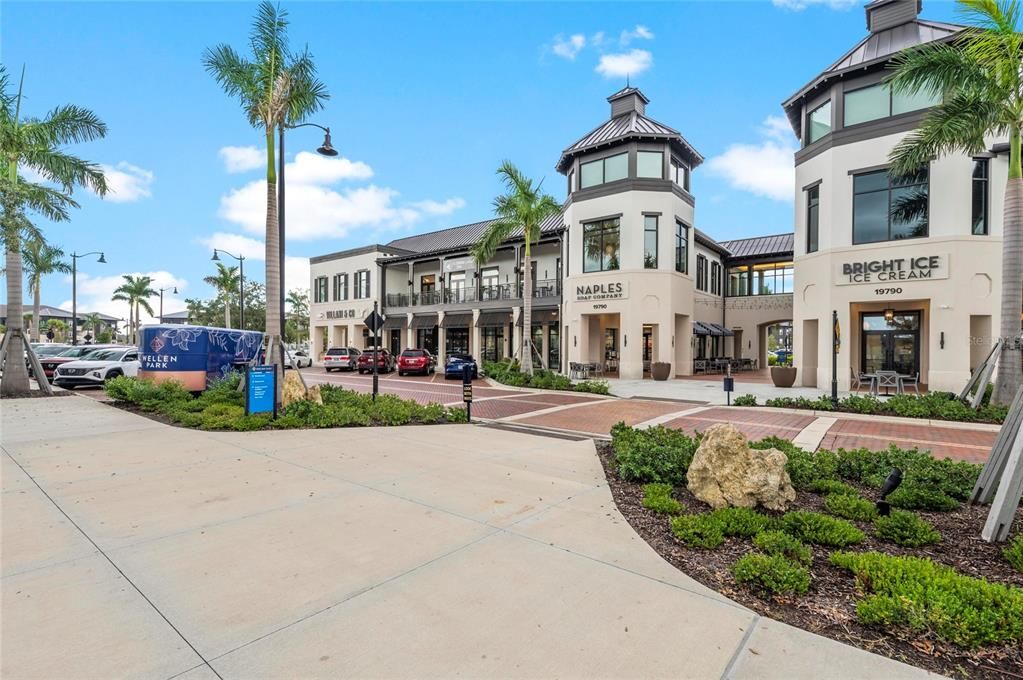 For Sale: $570,000 (4 beds, 3 baths, 2611 Square Feet)