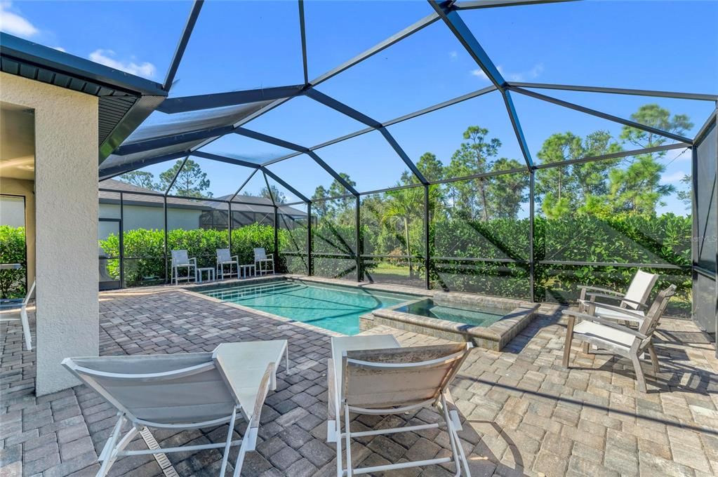 For Sale: $570,000 (4 beds, 3 baths, 2611 Square Feet)