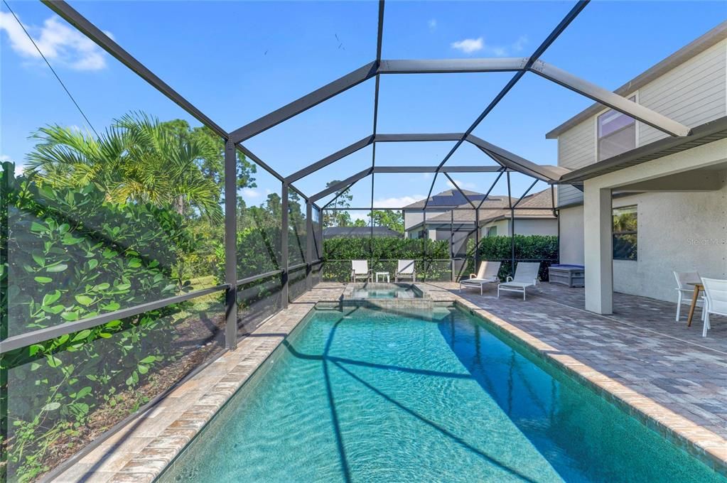 For Sale: $570,000 (4 beds, 3 baths, 2611 Square Feet)