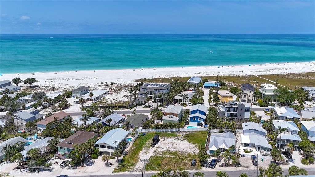 For Sale: $2,200,000 (0.25 acres)