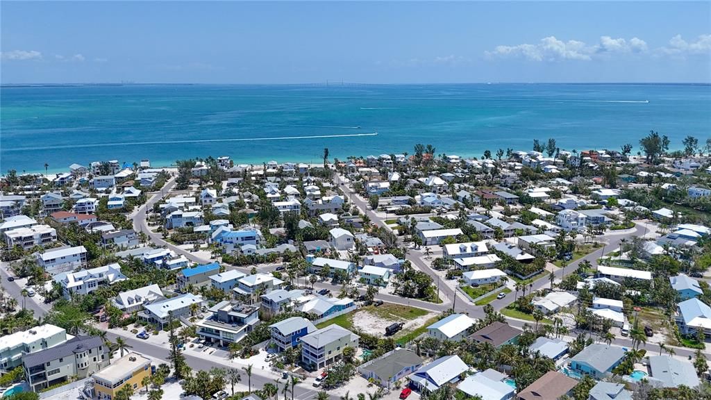 For Sale: $2,200,000 (0.25 acres)