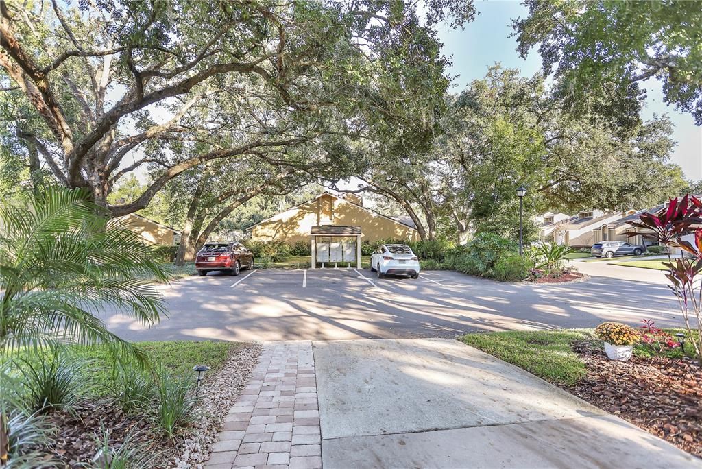 Activo con contrato: $340,000 (3 camas, 2 baños, 1343 Pies cuadrados)