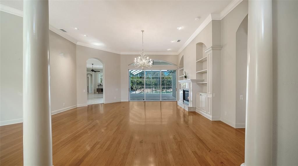 For Sale: $1,550,000 (4 beds, 3 baths, 3851 Square Feet)