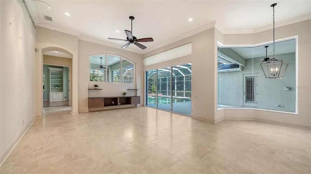 For Sale: $1,550,000 (4 beds, 3 baths, 3851 Square Feet)