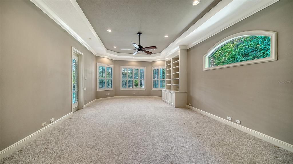 For Sale: $1,550,000 (4 beds, 3 baths, 3851 Square Feet)