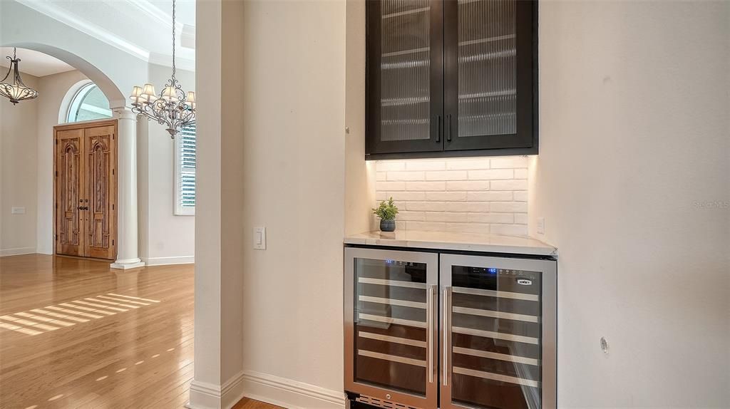 For Sale: $1,550,000 (4 beds, 3 baths, 3851 Square Feet)