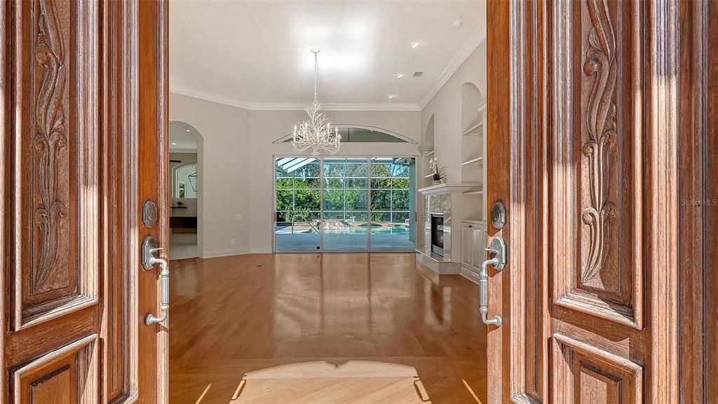 For Sale: $1,550,000 (4 beds, 3 baths, 3851 Square Feet)