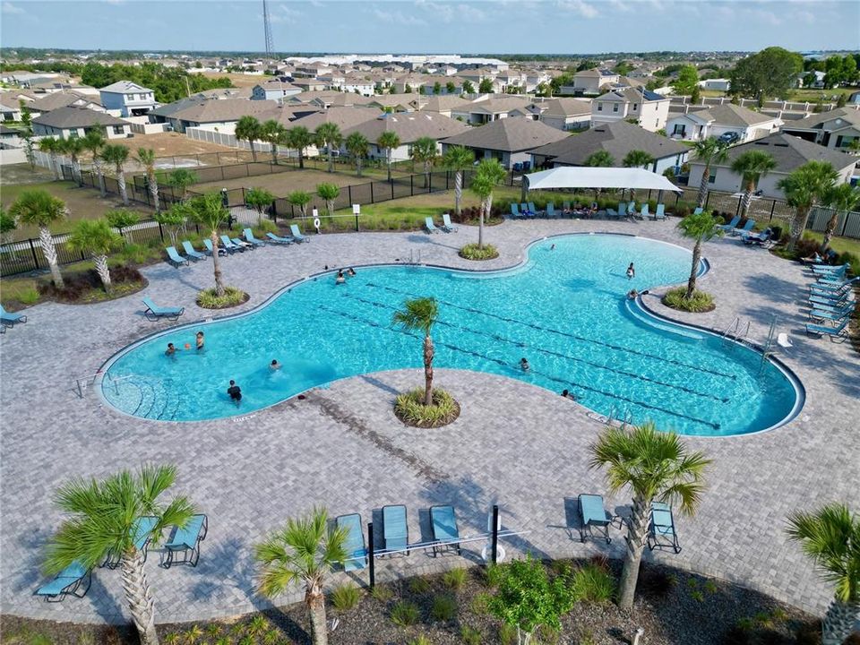 Active With Contract: $2,300 (4 beds, 2 baths, 1848 Square Feet)