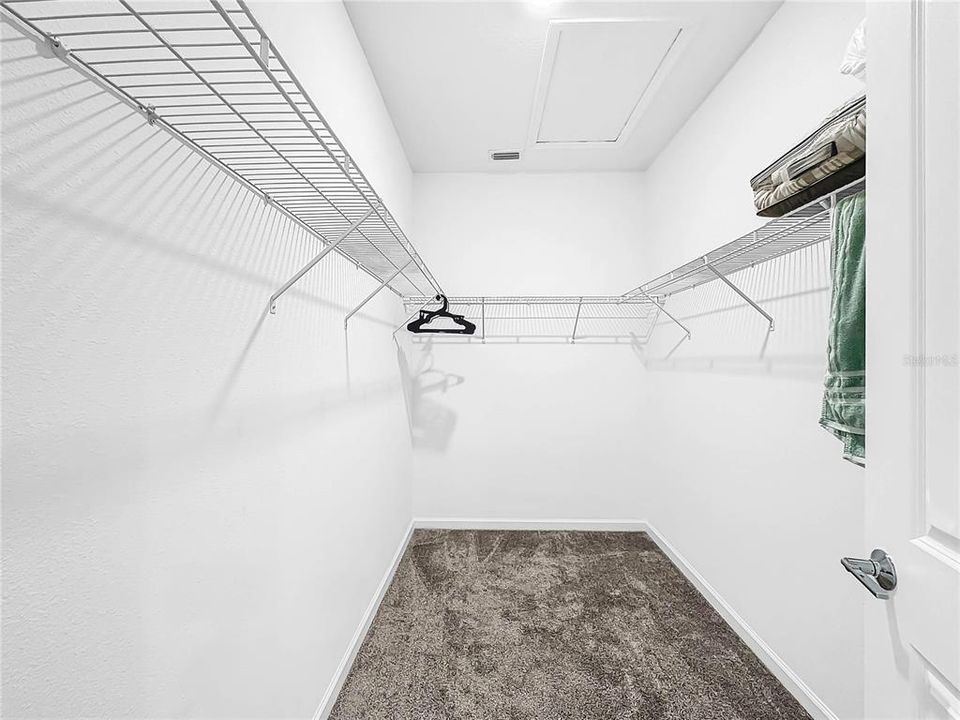 Active With Contract: $2,300 (4 beds, 2 baths, 1848 Square Feet)