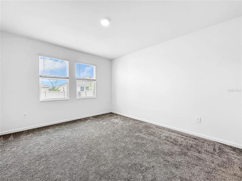 Active With Contract: $2,300 (4 beds, 2 baths, 1848 Square Feet)