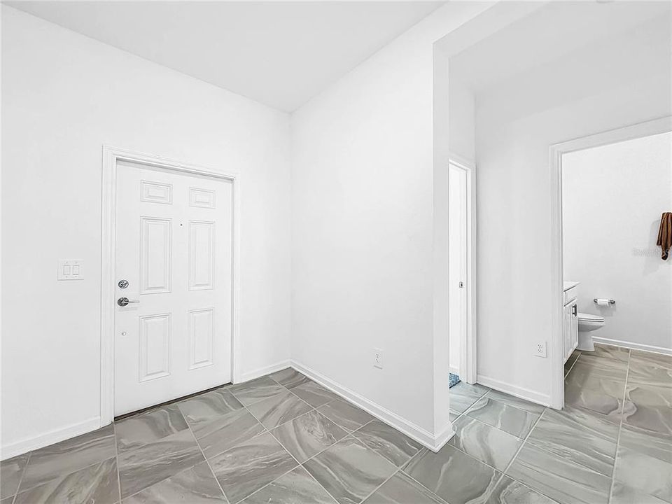 Active With Contract: $2,300 (4 beds, 2 baths, 1848 Square Feet)