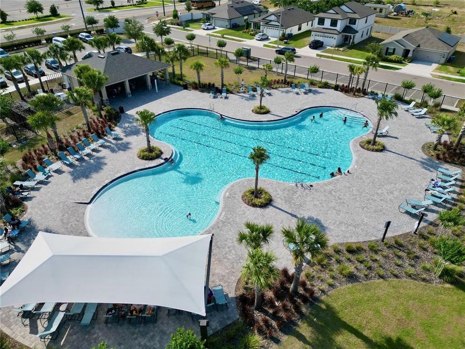 Active With Contract: $2,300 (4 beds, 2 baths, 1848 Square Feet)