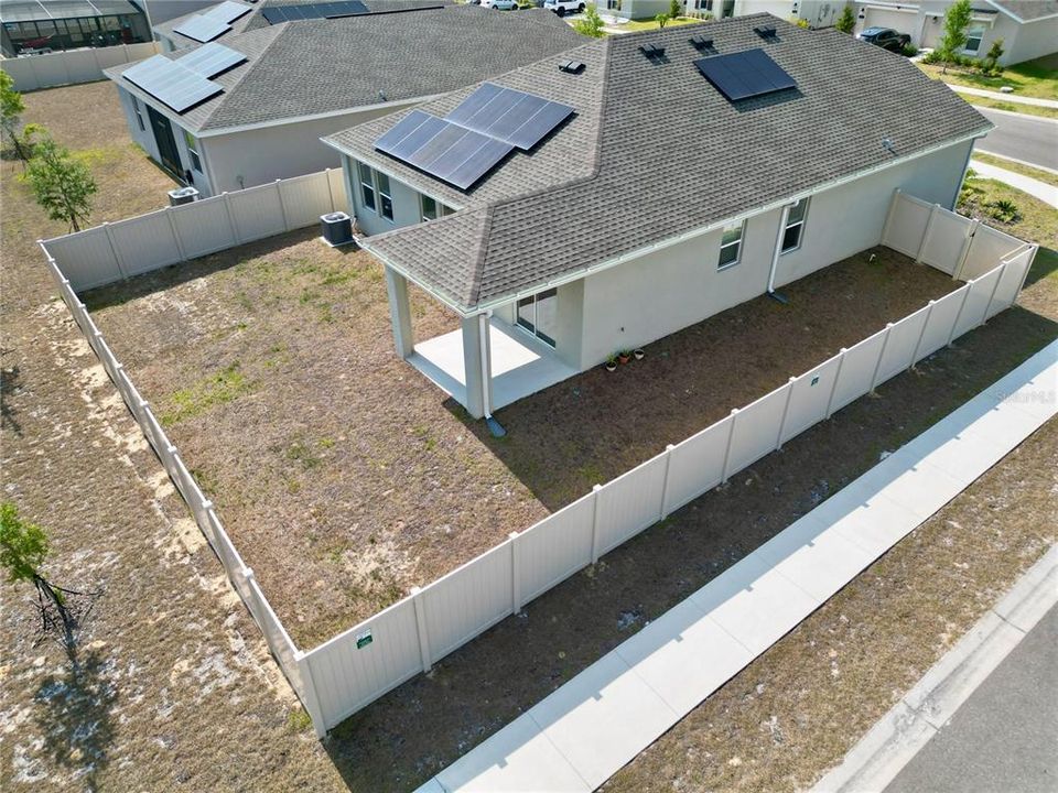 Active With Contract: $2,300 (4 beds, 2 baths, 1848 Square Feet)