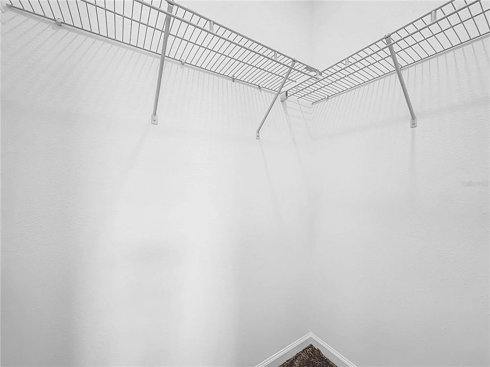 Active With Contract: $2,300 (4 beds, 2 baths, 1848 Square Feet)