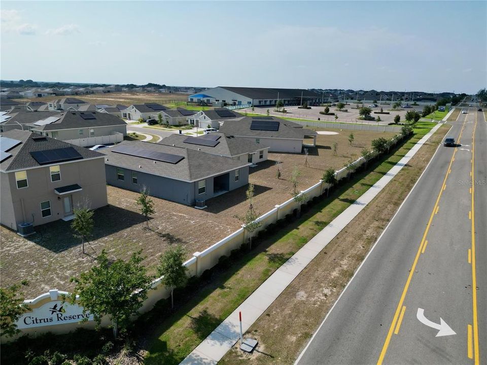 Active With Contract: $2,300 (4 beds, 2 baths, 1848 Square Feet)