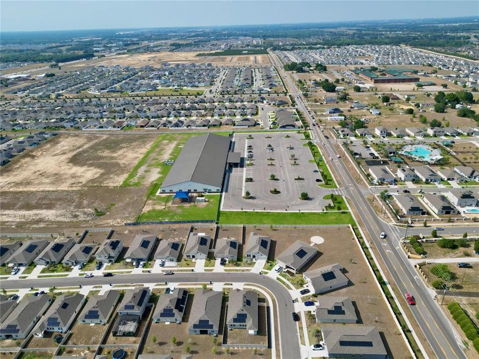 Active With Contract: $2,300 (4 beds, 2 baths, 1848 Square Feet)