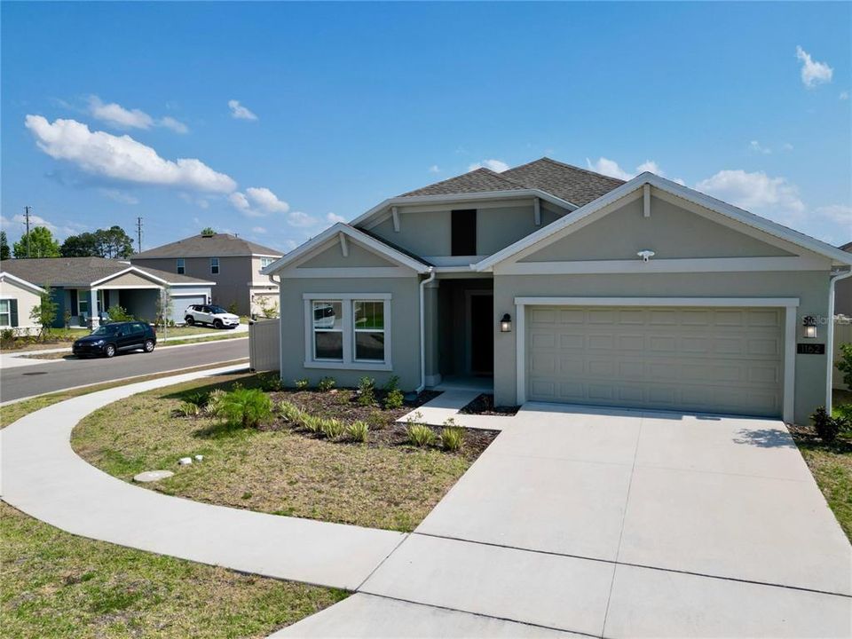Active With Contract: $2,300 (4 beds, 2 baths, 1848 Square Feet)