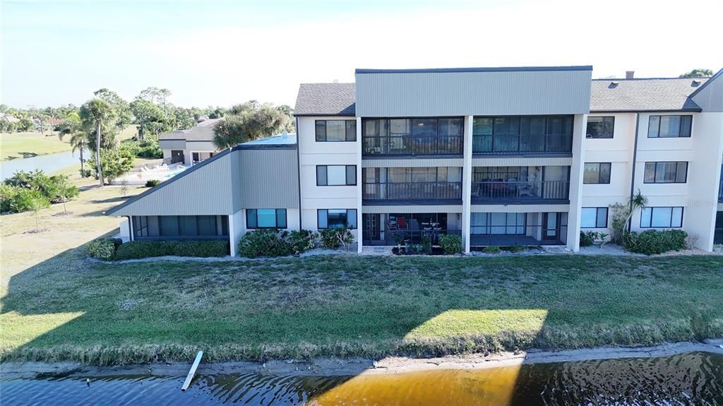 待售: $275,000 (2 贝兹, 2 浴室, 1347 平方英尺)