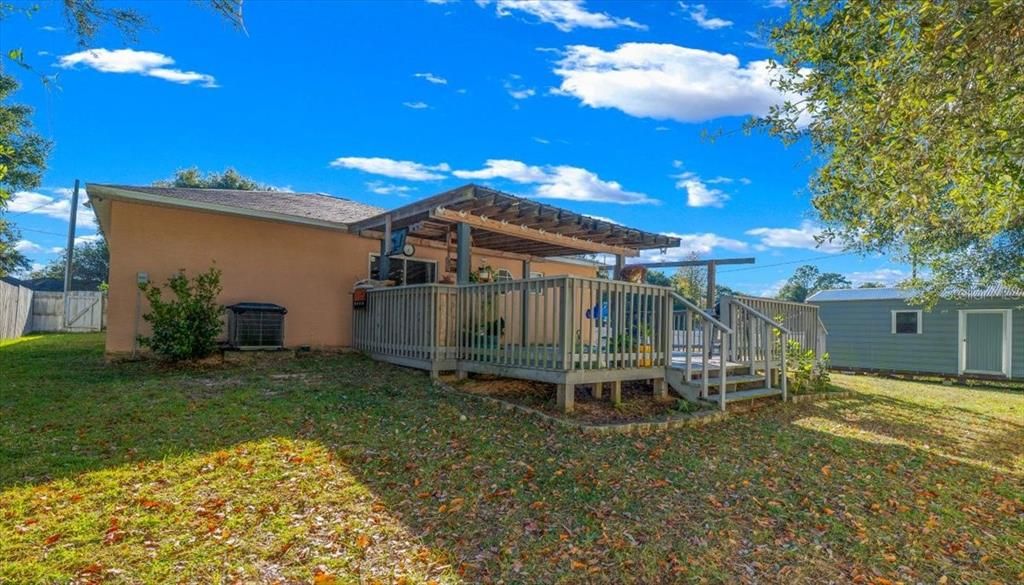 На продажу: $308,100 (3 спален, 2 ванн, 1874 Квадратных фут)