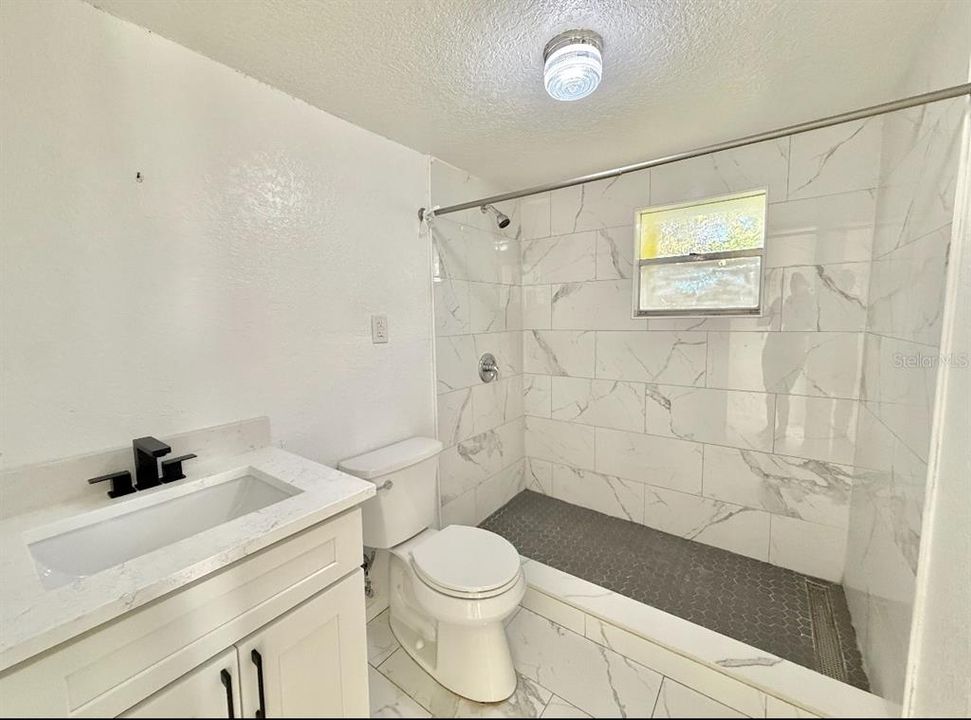 For Rent: $2,600 (3 beds, 2 baths, 1100 Square Feet)