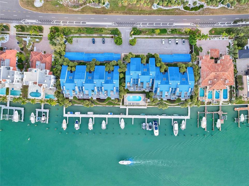 На продажу: $899,000 (2 спален, 2 ванн, 1580 Квадратных фут)