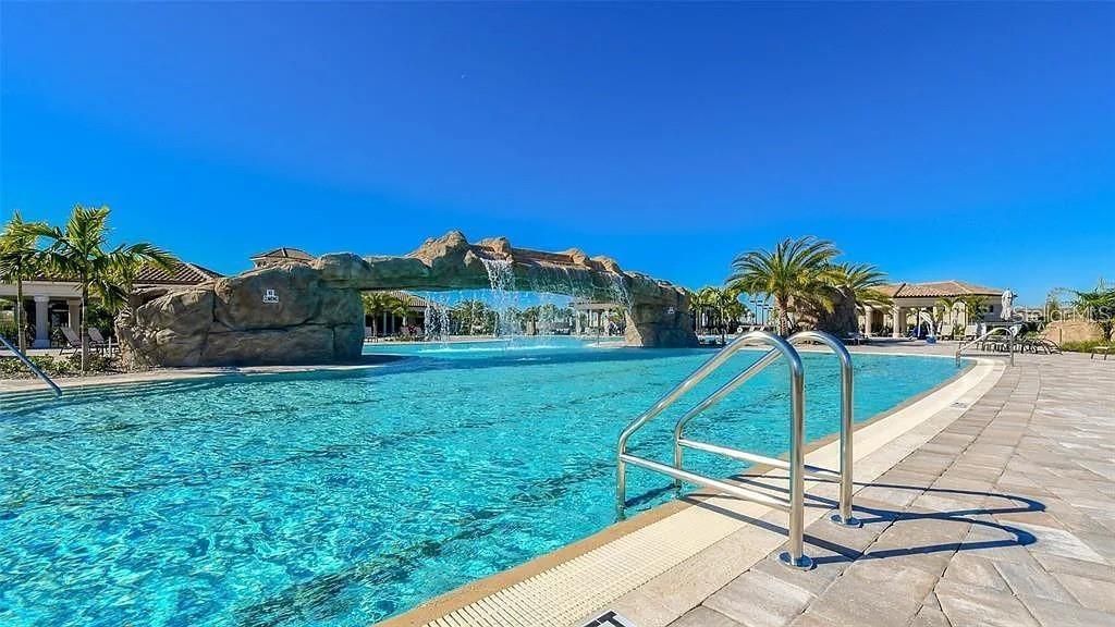 En Renta: $3,500 (3 camas, 2 baños, 2108 Pies cuadrados)