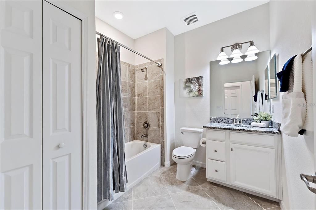 En Renta: $3,500 (3 camas, 2 baños, 2108 Pies cuadrados)