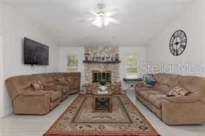 For Sale: $530,000 (4 beds, 3 baths, 2986 Square Feet)