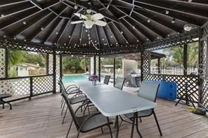 For Sale: $530,000 (4 beds, 3 baths, 2986 Square Feet)