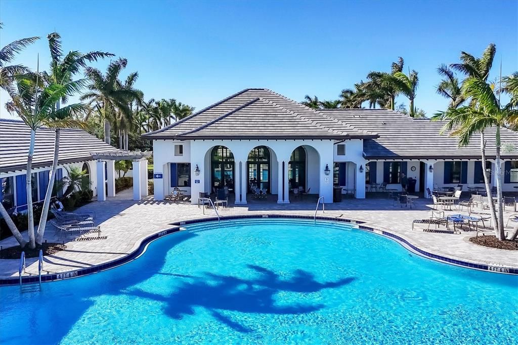 Active With Contract: $434,950 (2 beds, 2 baths, 1617 Square Feet)