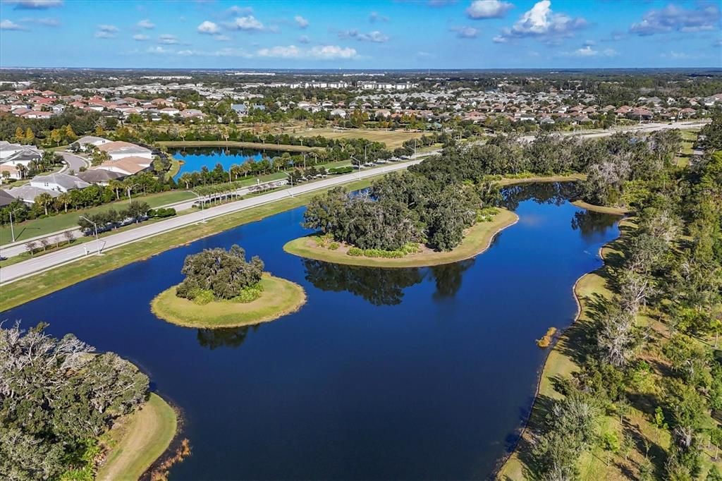 Active With Contract: $434,950 (2 beds, 2 baths, 1617 Square Feet)