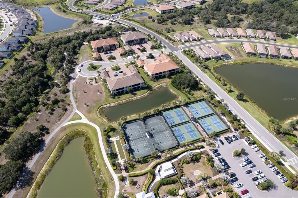 待售: $430,000 (2 贝兹, 2 浴室, 1526 平方英尺)