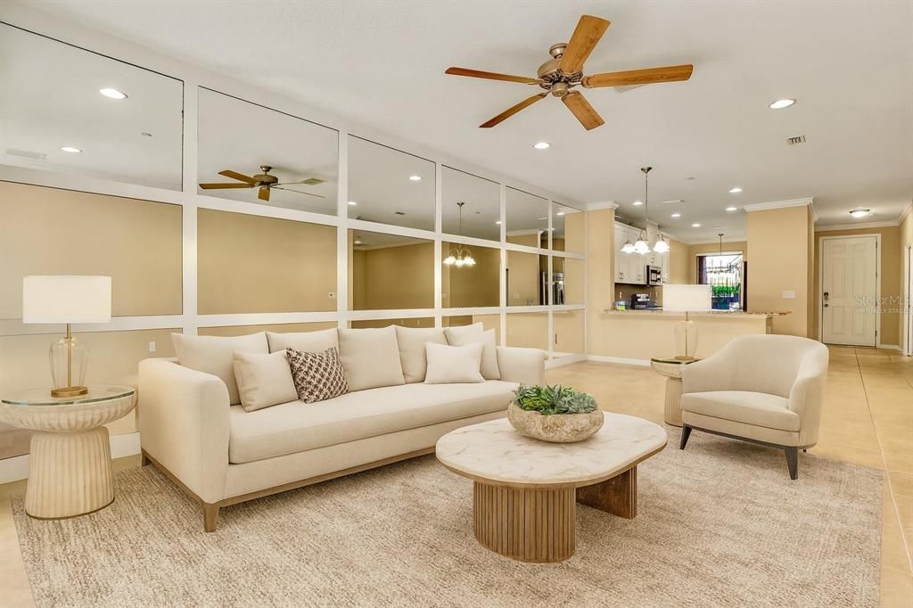 待售: $430,000 (2 贝兹, 2 浴室, 1526 平方英尺)