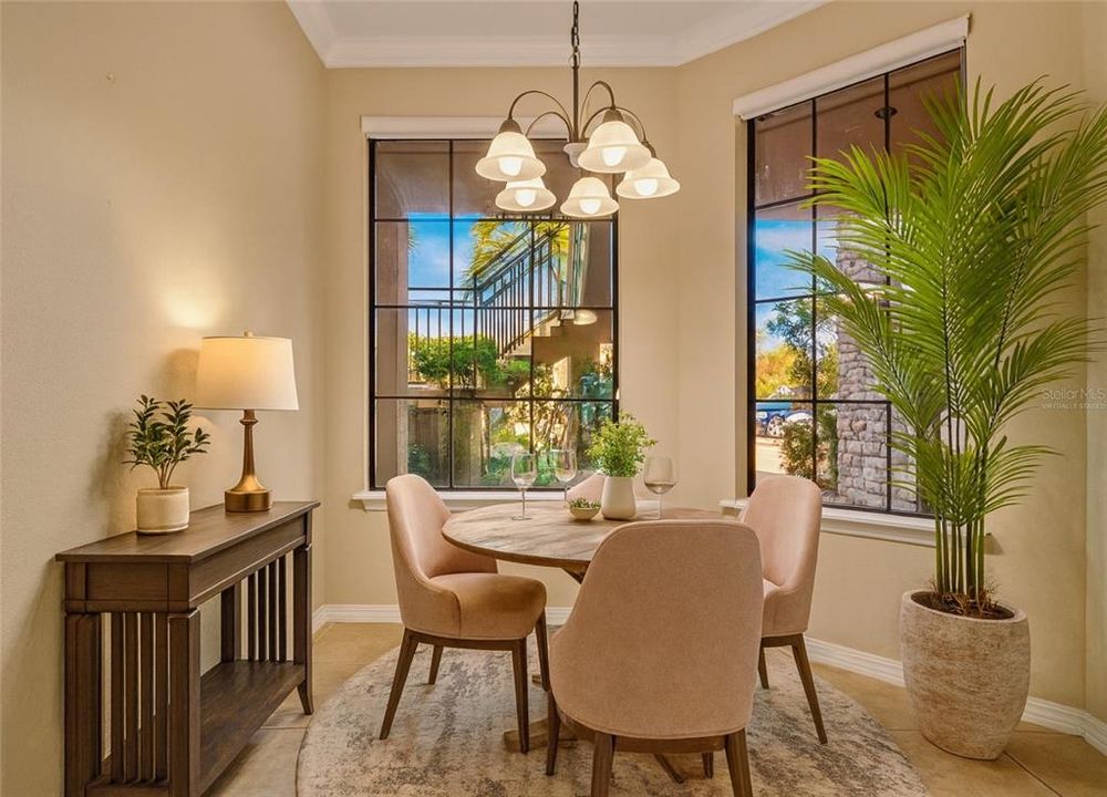 待售: $430,000 (2 贝兹, 2 浴室, 1526 平方英尺)