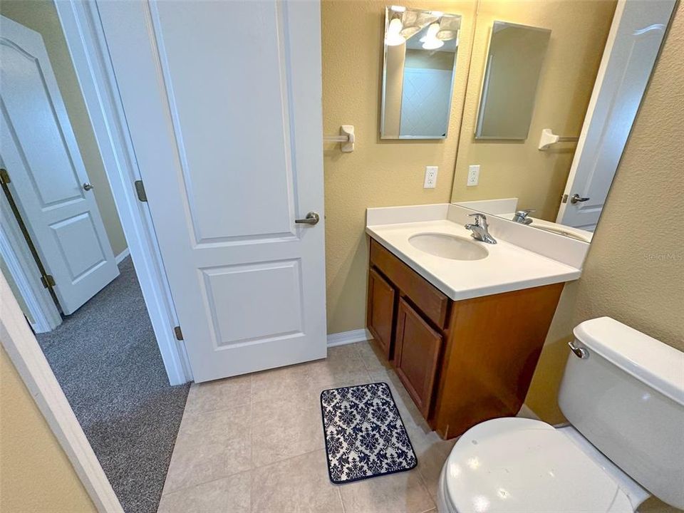 For Rent: $2,100 (3 beds, 2 baths, 1656 Square Feet)