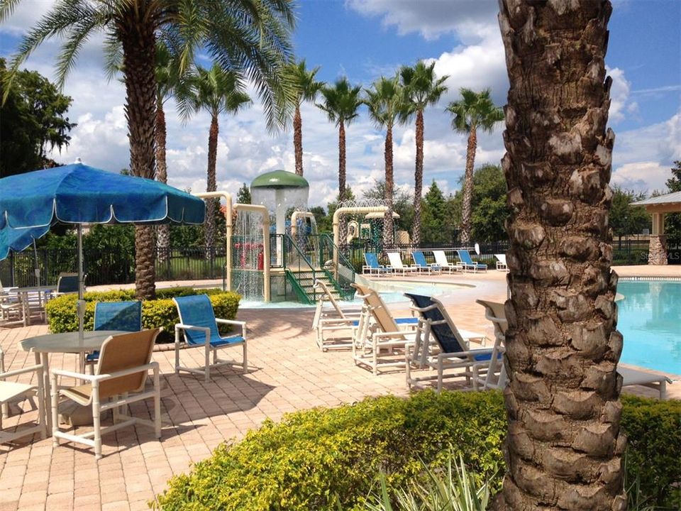 For Rent: $2,100 (3 beds, 2 baths, 1656 Square Feet)