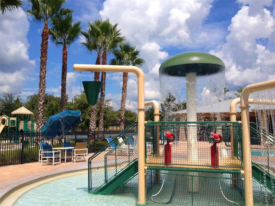 For Rent: $2,100 (3 beds, 2 baths, 1656 Square Feet)