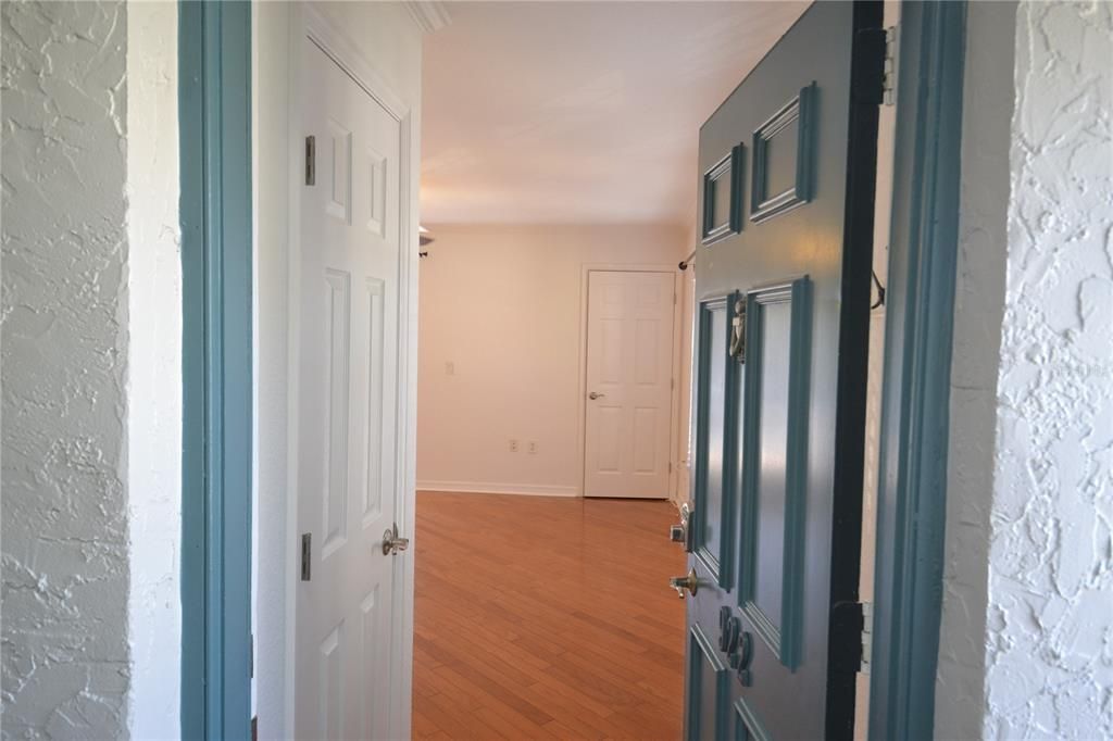 В аренду: $1,600 (1 спален, 1 ванн, 818 Квадратных фут)