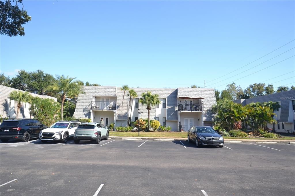 В аренду: $1,600 (1 спален, 1 ванн, 818 Квадратных фут)