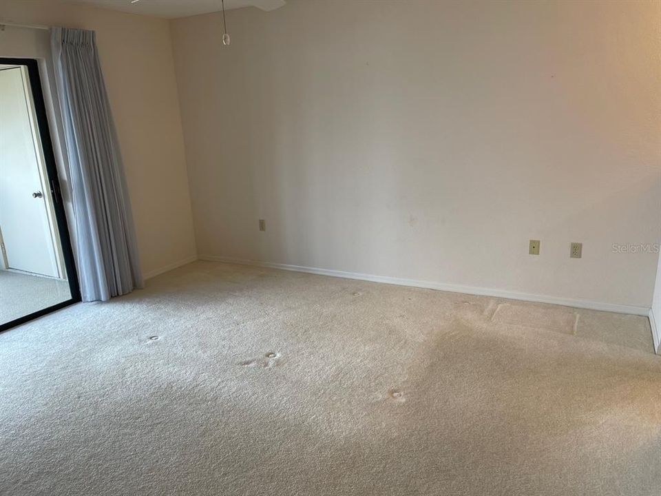 待售: $449,000 (2 贝兹, 2 浴室, 1053 平方英尺)