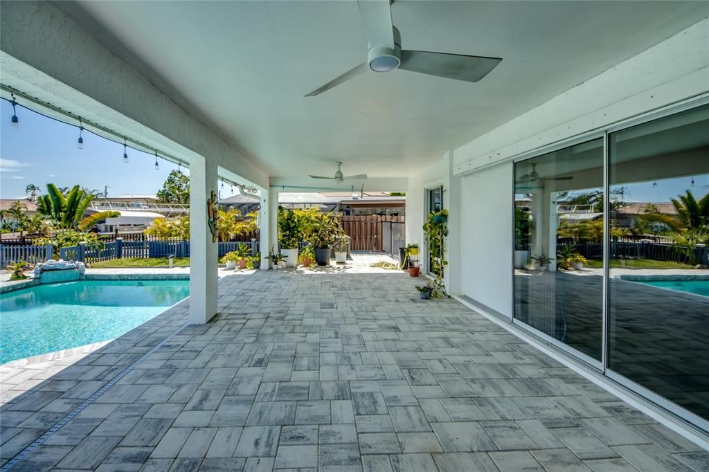 待售: $1,000,000 (3 贝兹, 2 浴室, 1781 平方英尺)